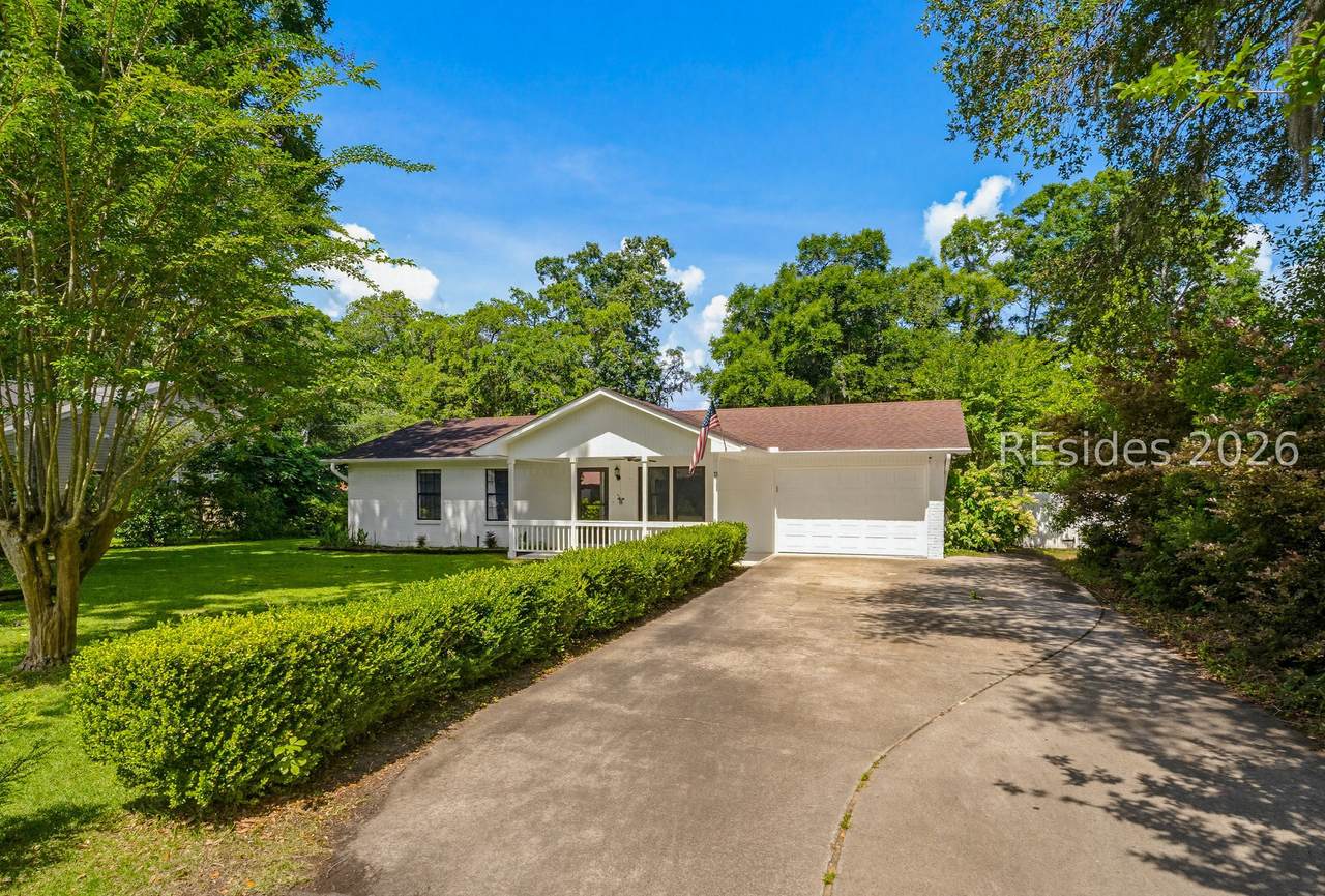 13 Blythewood Road - Photo 1