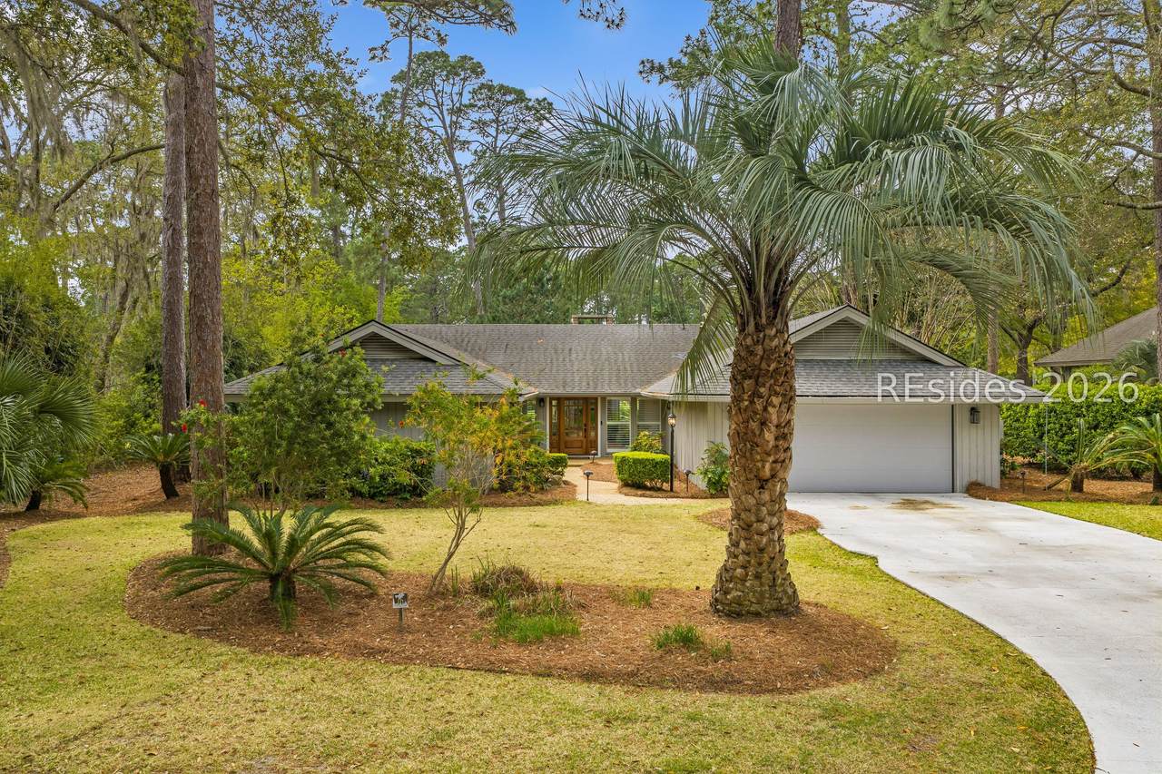 16 Newhall Road - Photo 1