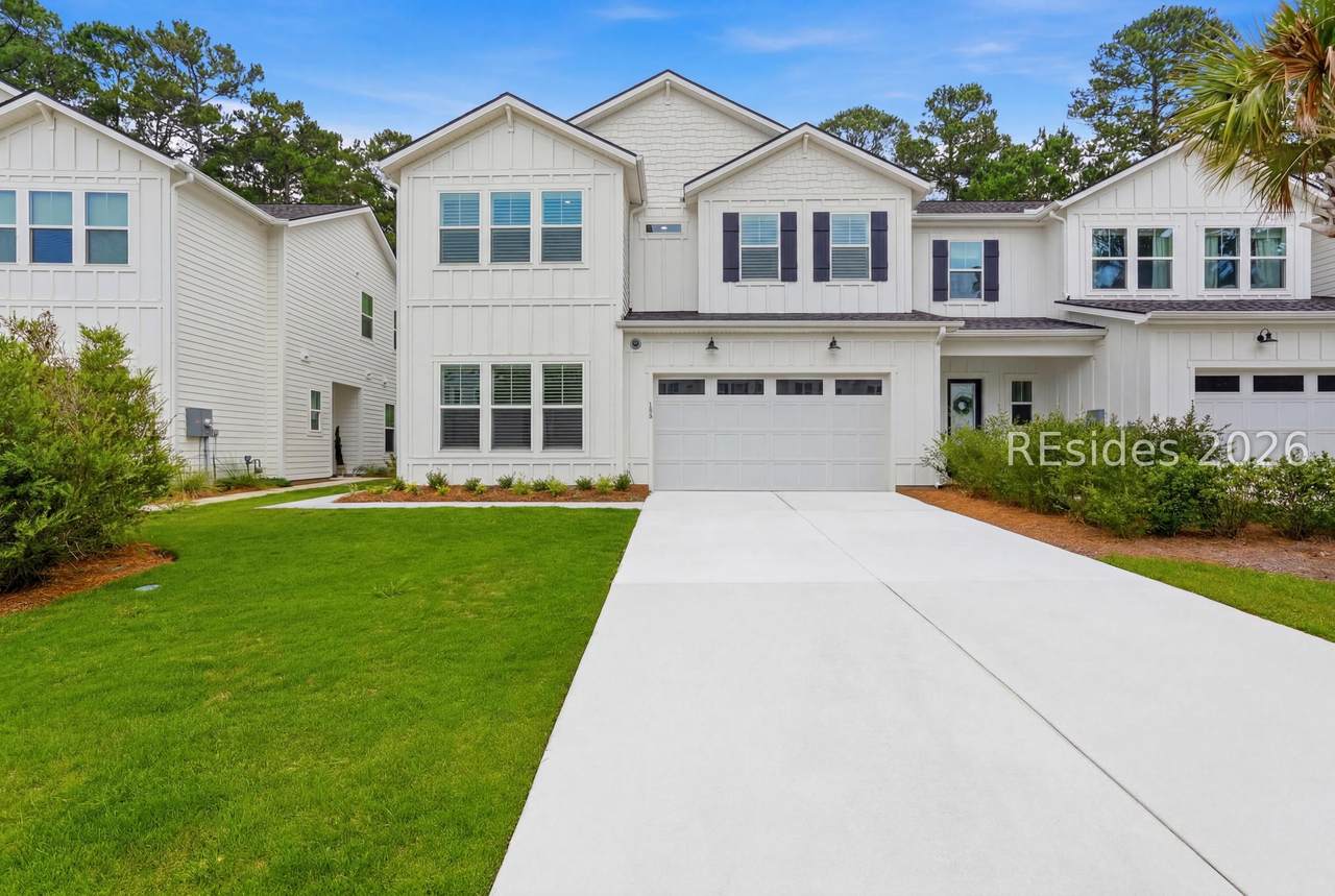 156 Oleander Way - Photo 1