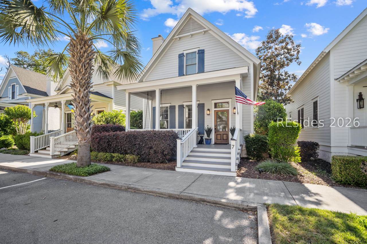 7 Canton Row - Photo 1