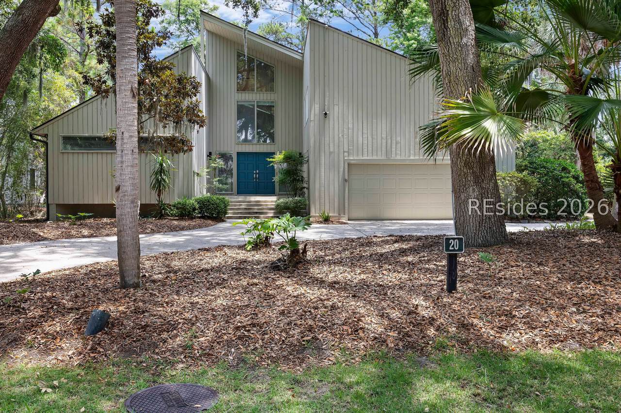 20 Heath Drive - Photo 1