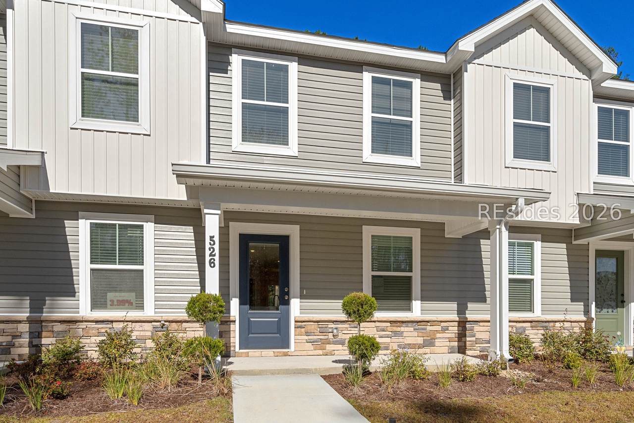 526 Royal Road - Photo 1