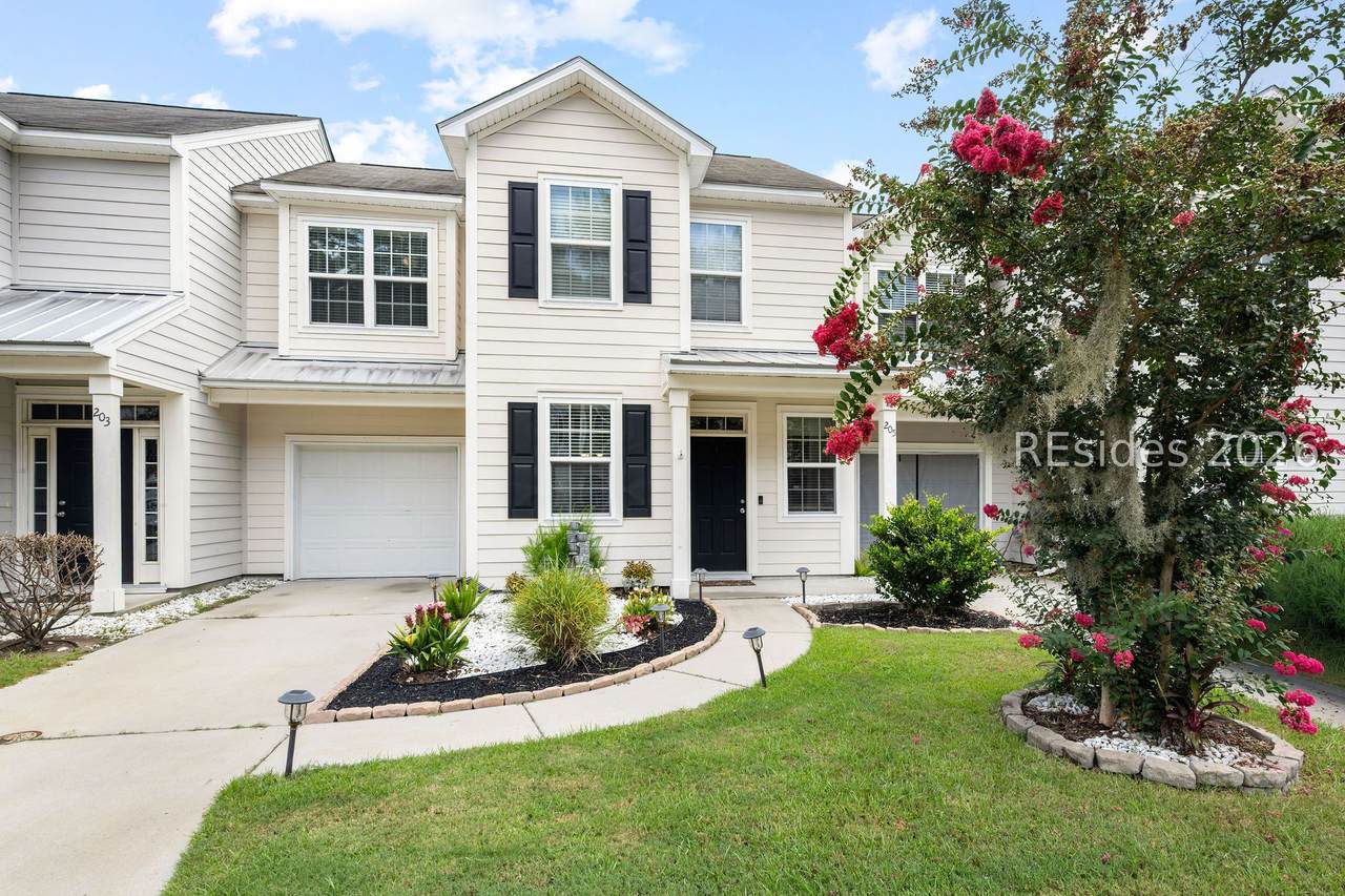 205 Plumgrass Way - Photo 1