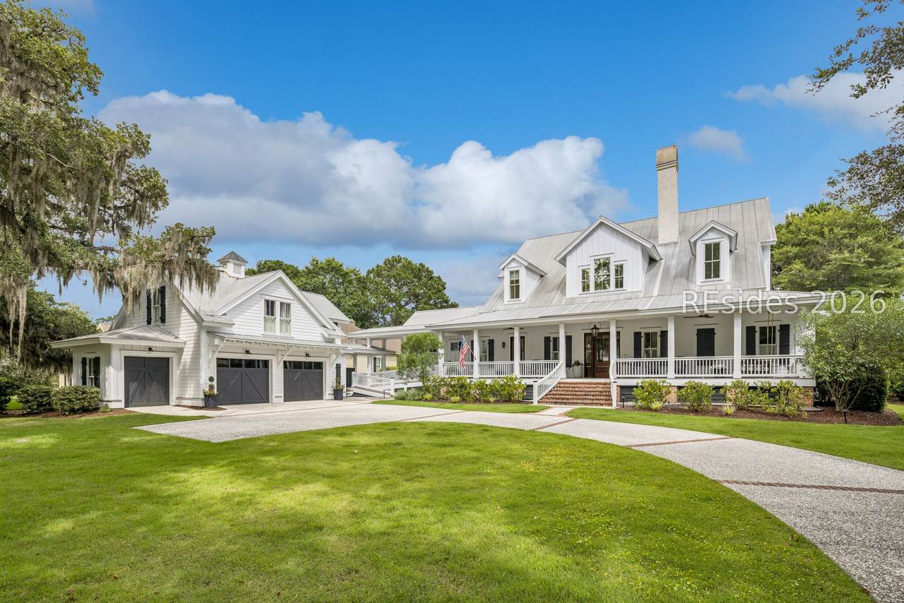 8 Old Oak Road - Photo 1