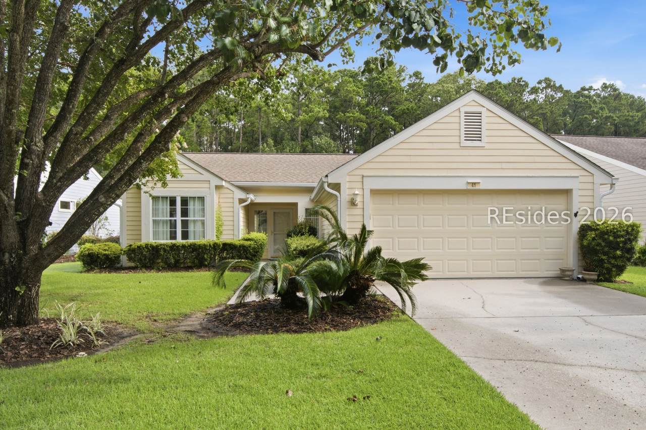 41 Devant Drive - Photo 1
