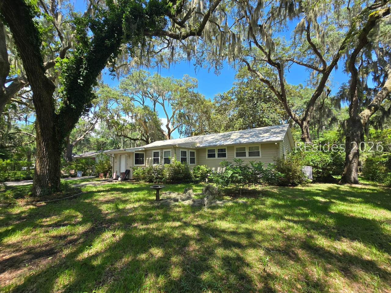 1403 Newcastle Street - Photo 1