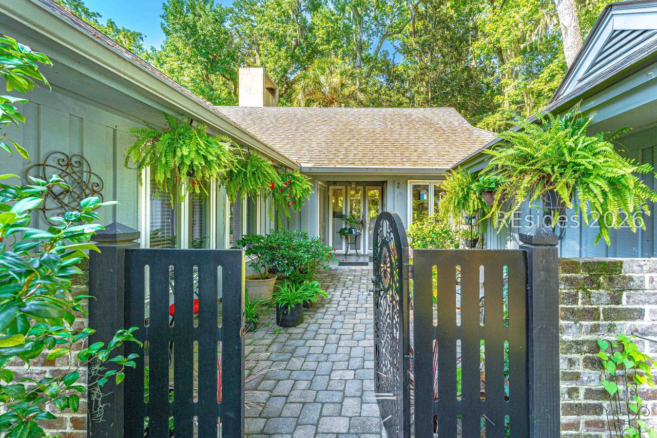 53 Lawton Road - Photo 1