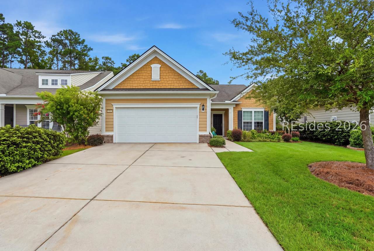 704 Northlake Boulevard - Photo 1