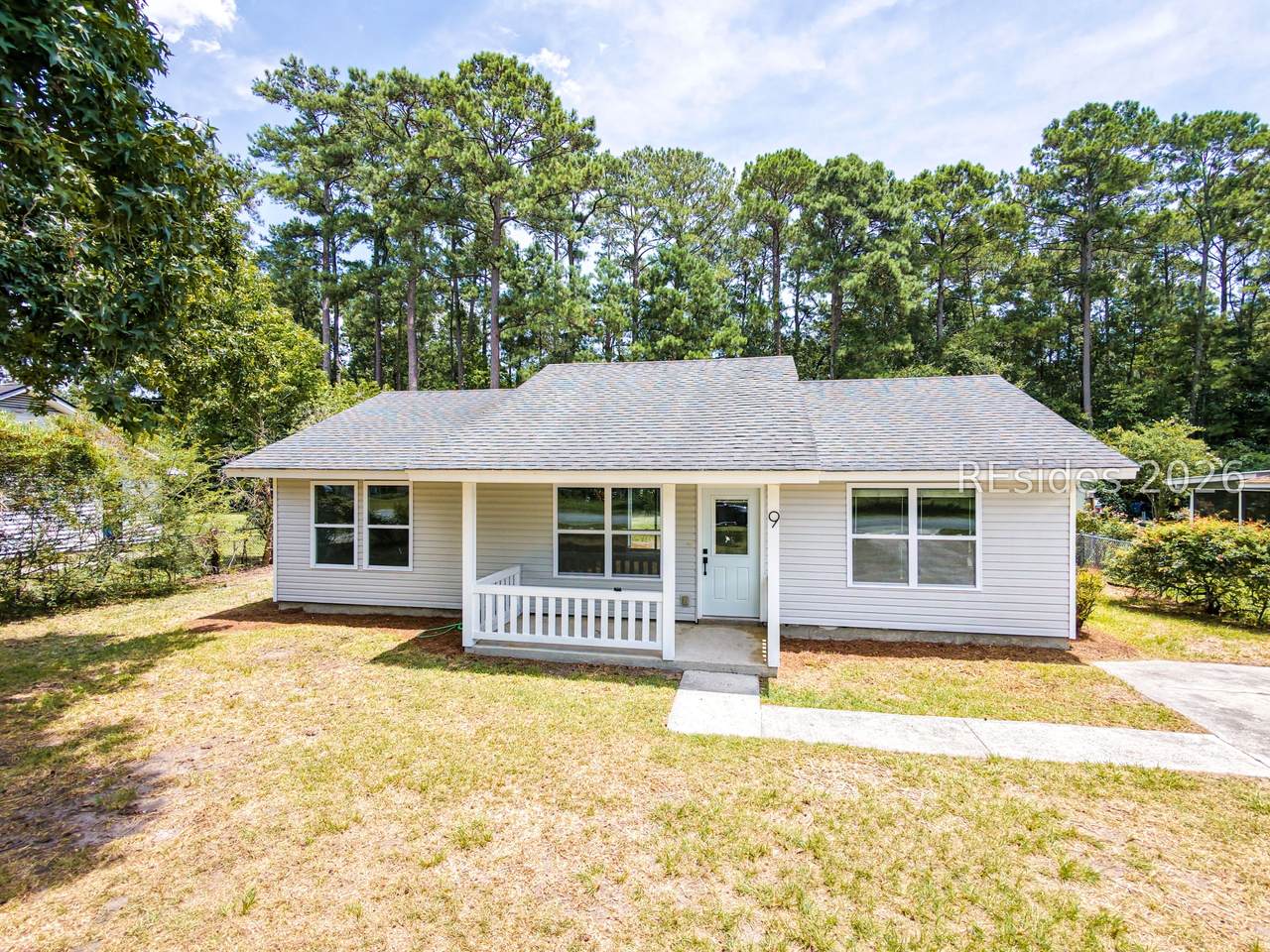 9 Burlington Circle - Photo 1