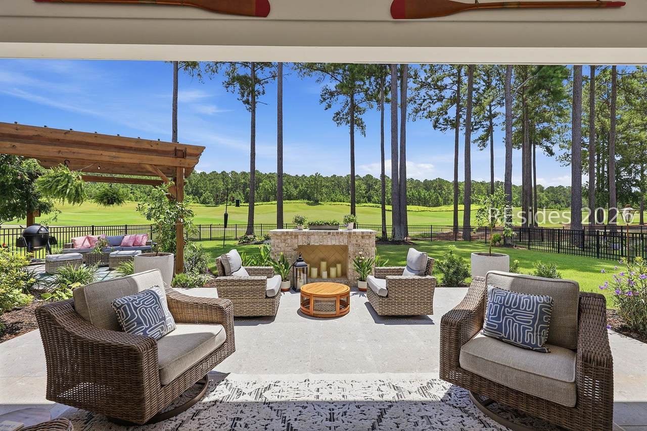 700 Laurel Oak Avenue - Photo 1