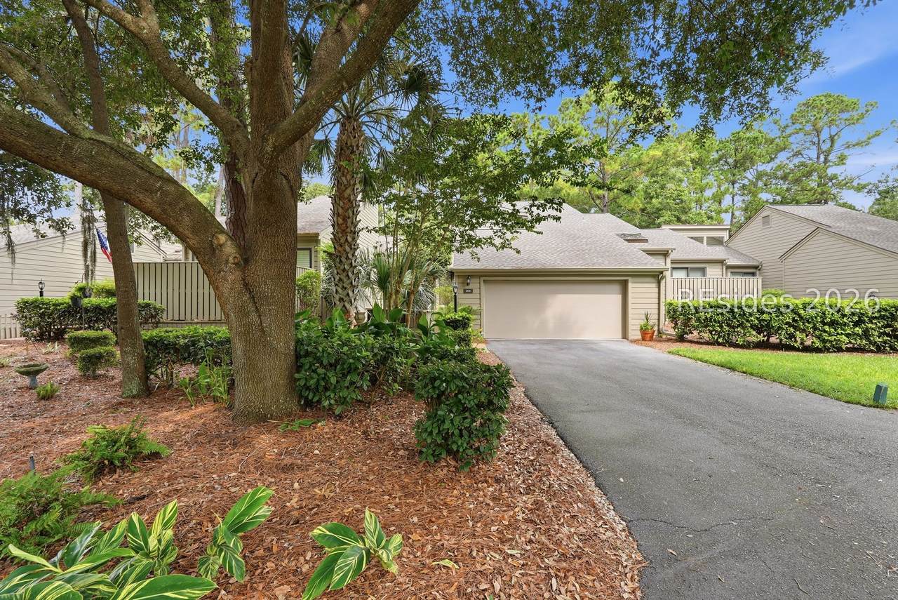 40 Planters Wood Drive - Photo 1