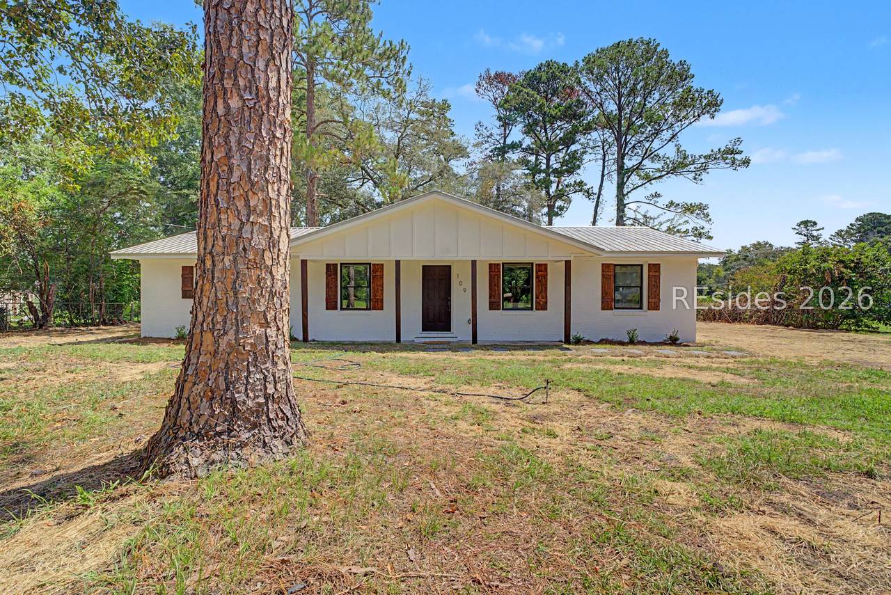 109 Dove Street - Photo 1