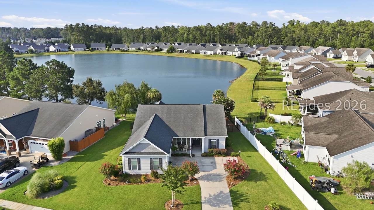 976 Hearthstone Drive - Photo 1