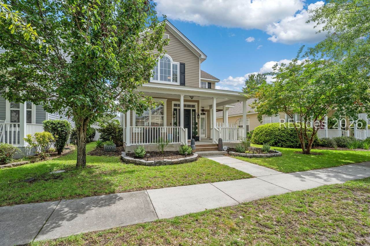 17 6th Avenue - Photo 1