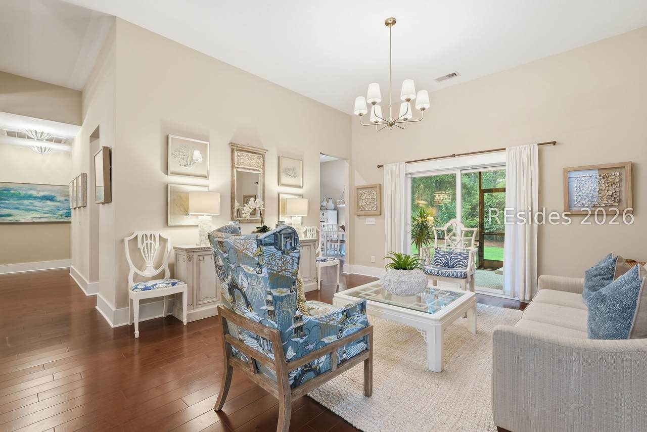 8 Dove Tree Lane - Photo 1