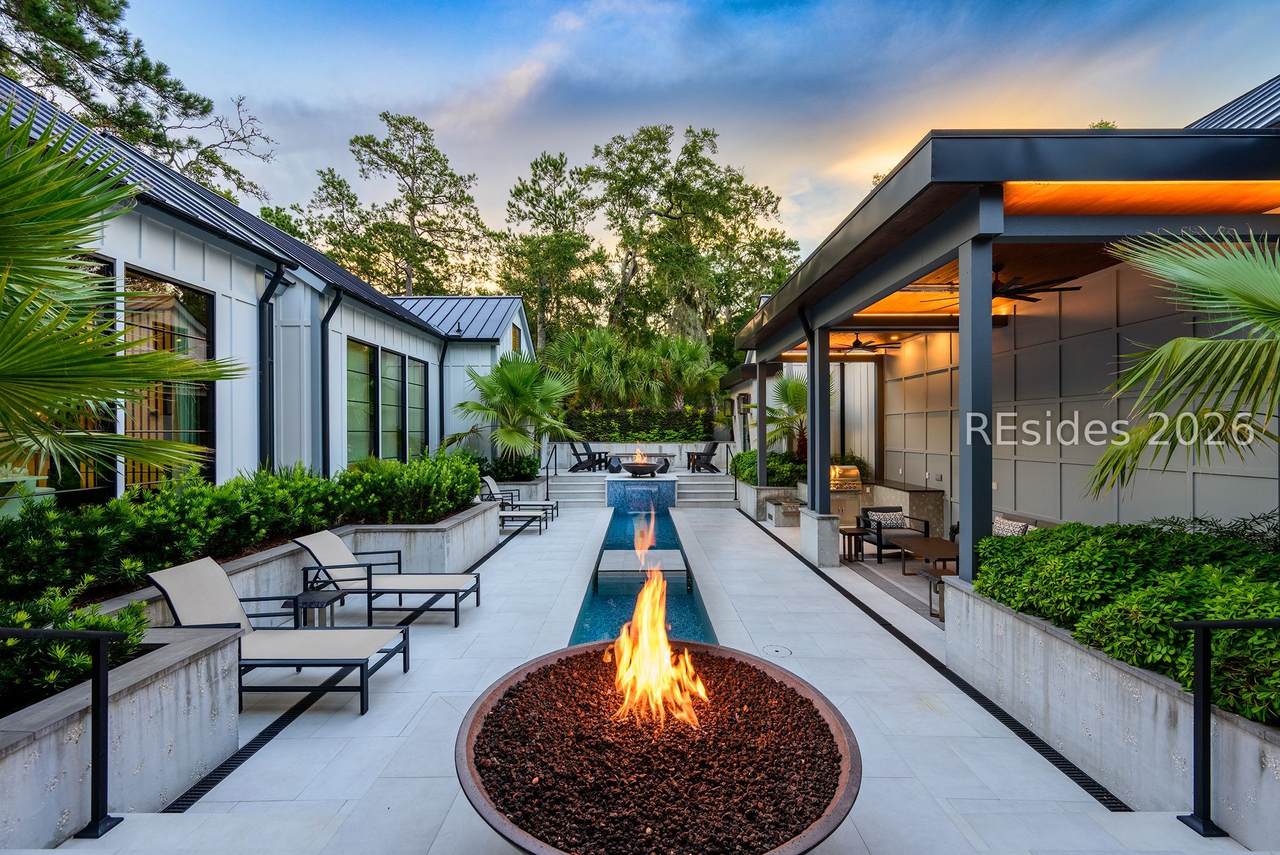 135 Mount Pelia Road - Photo 1