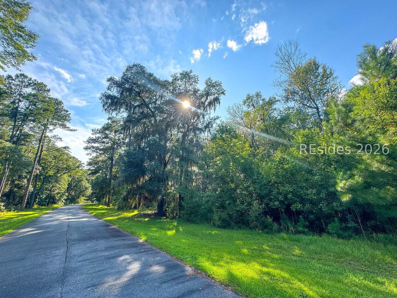 271 Oakridge Lane - Photo 1