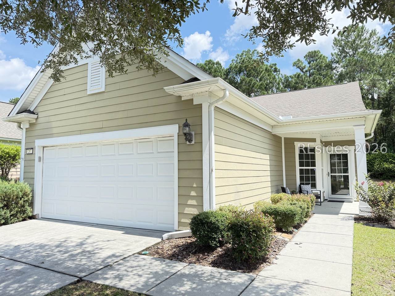 207 Mystic Point Drive - Photo 1