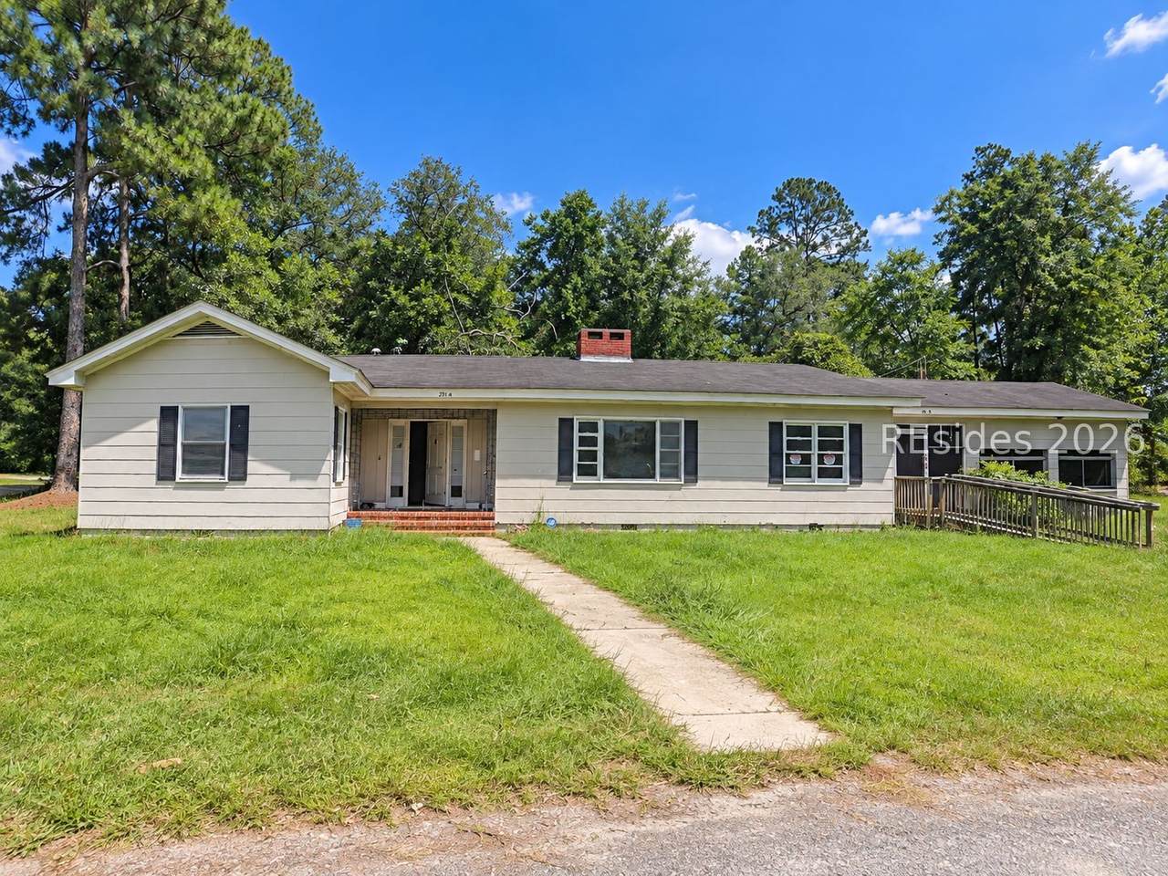 201 Willard Street - Photo 1