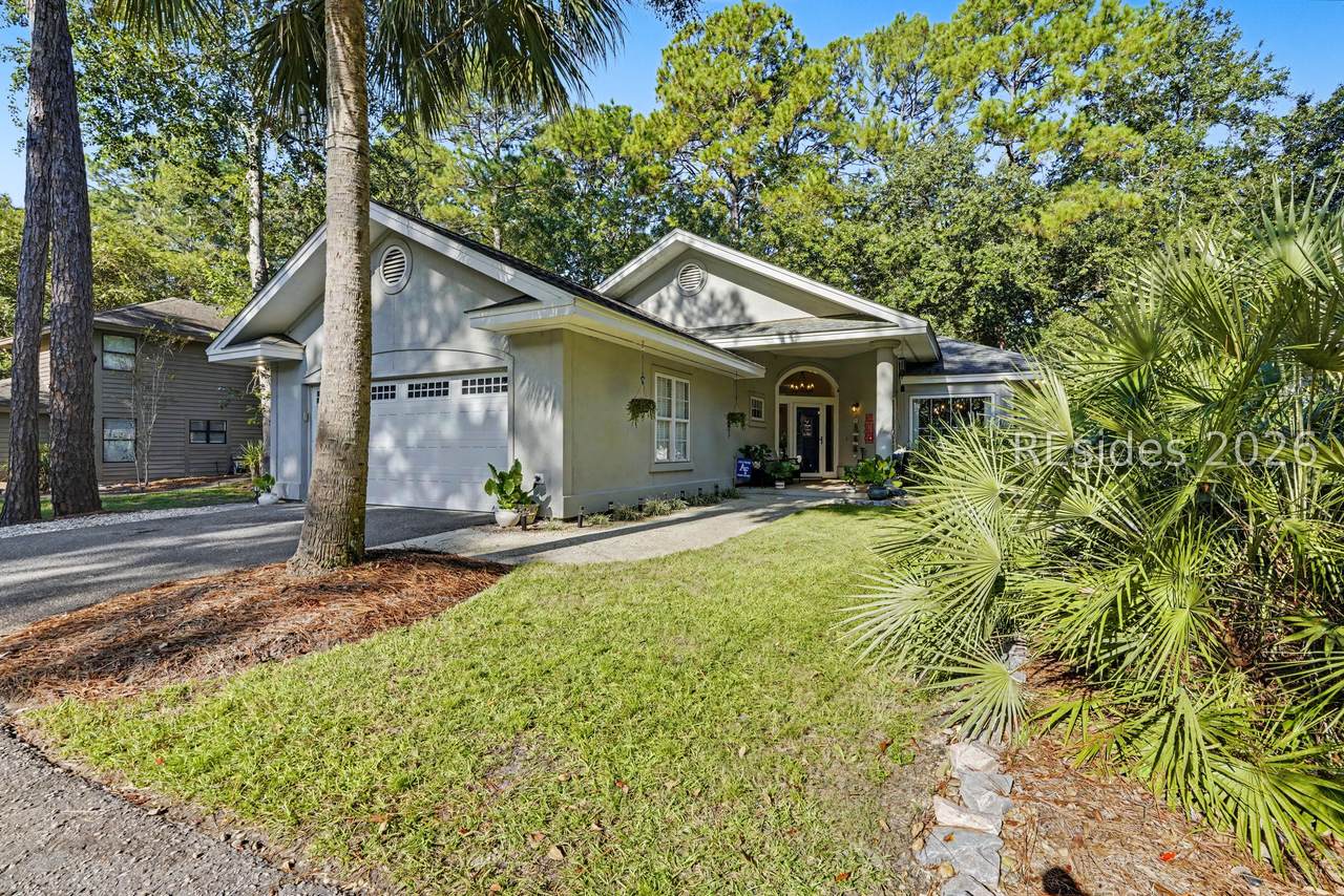 190 Sumter Square - Photo 1