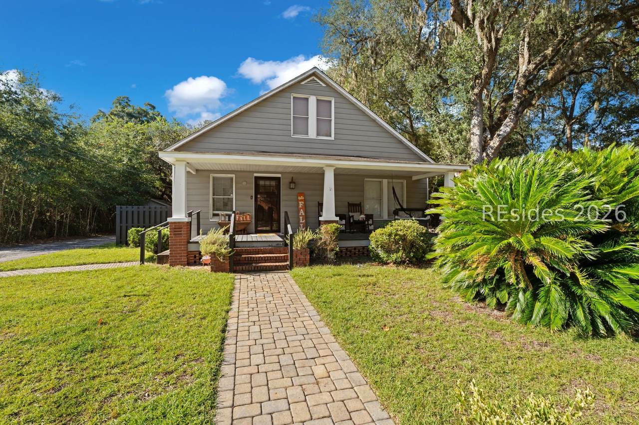 360 Wilson Street - Photo 1