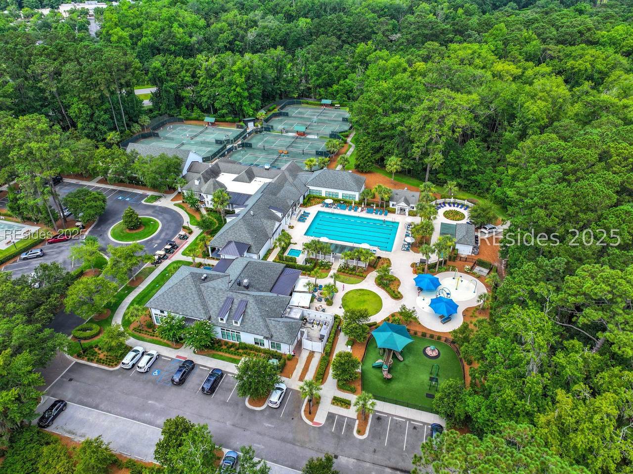 18 Summerton Drive - Photo 1