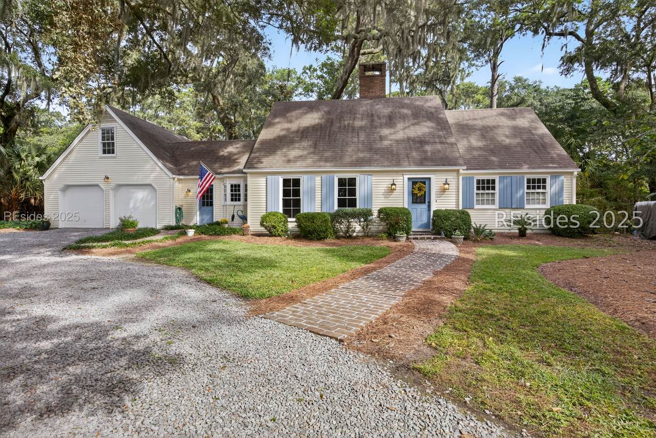 21 Widewater Road - Photo 1