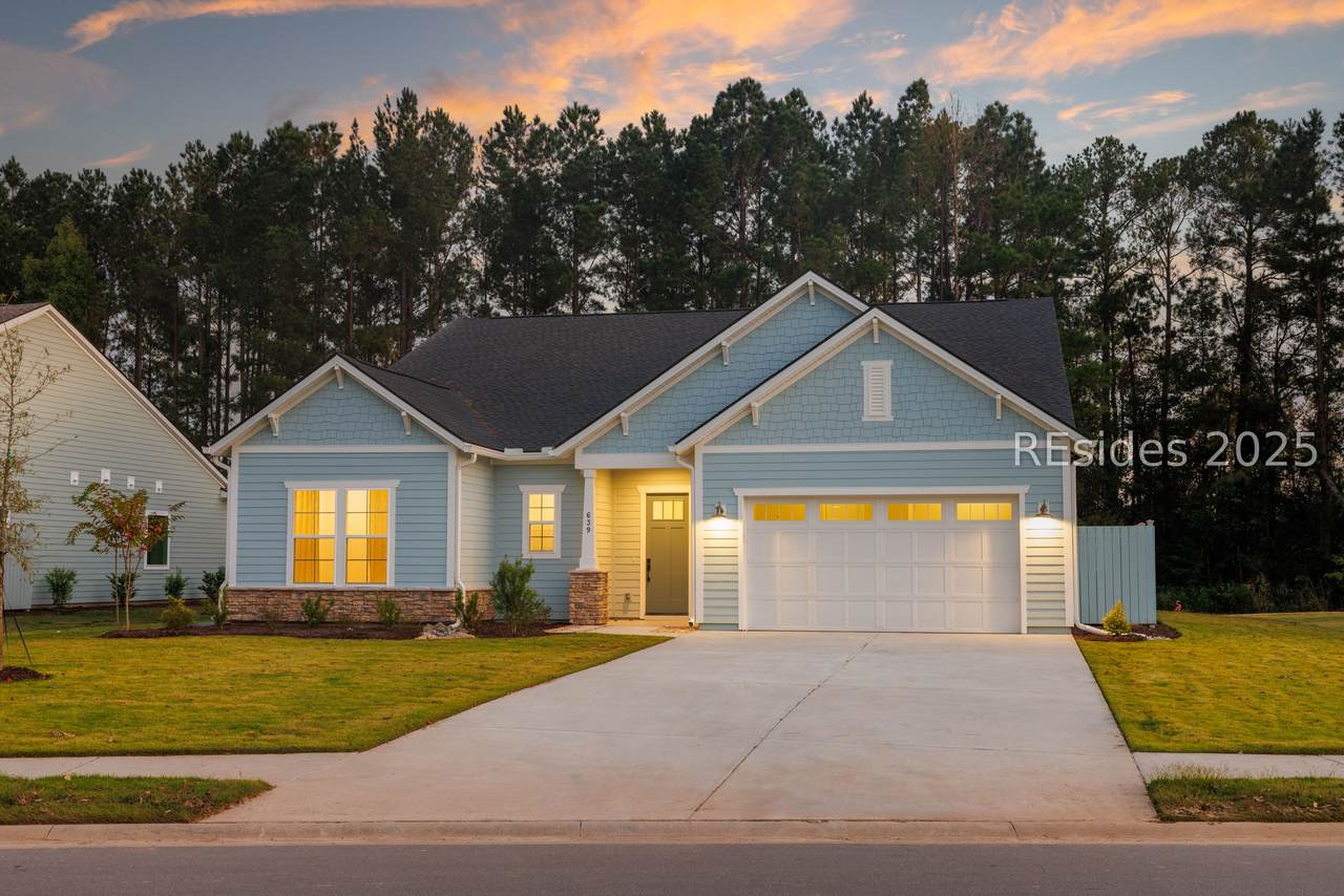 639 Azalea Drive - Photo 1