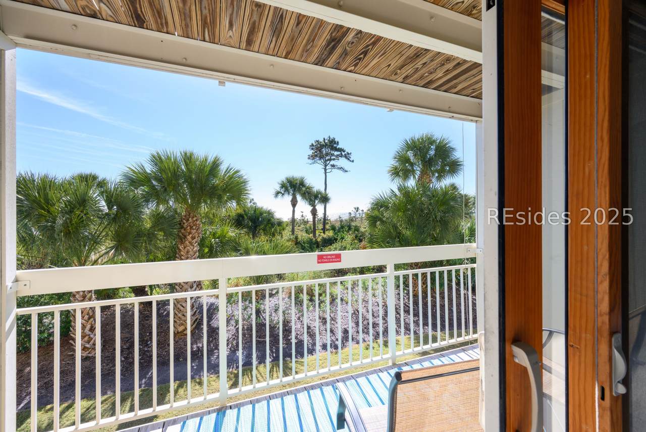 4 Forest Beach Drive - Photo 1