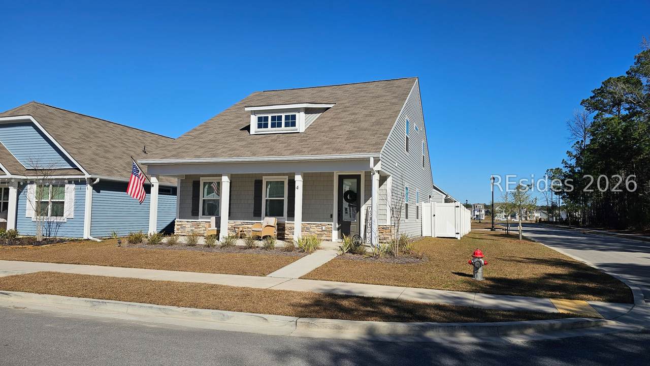 4 Whispering Oaks Circle - Photo 1