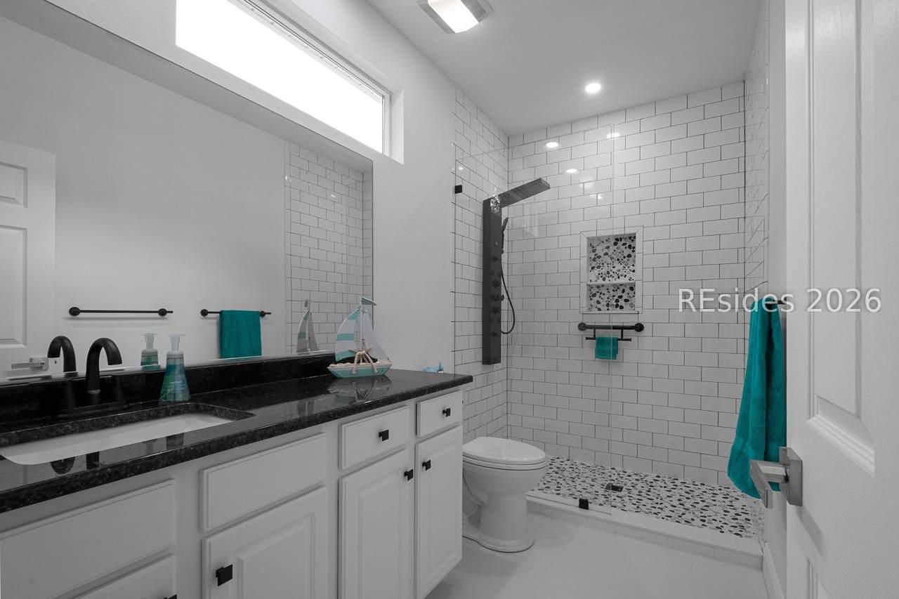 38 Andover Place - Photo 1