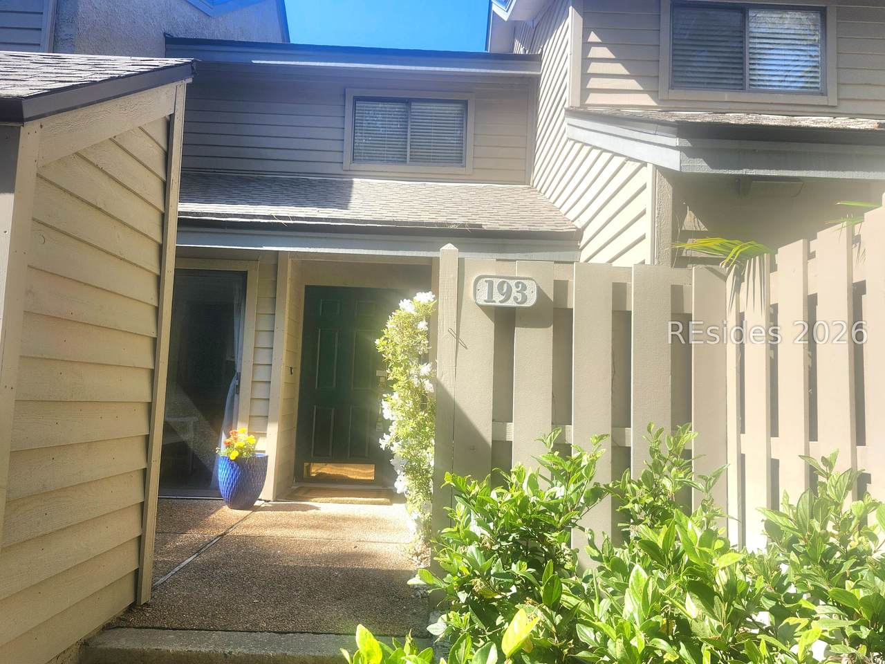 113 Shipyard Drive - Photo 1