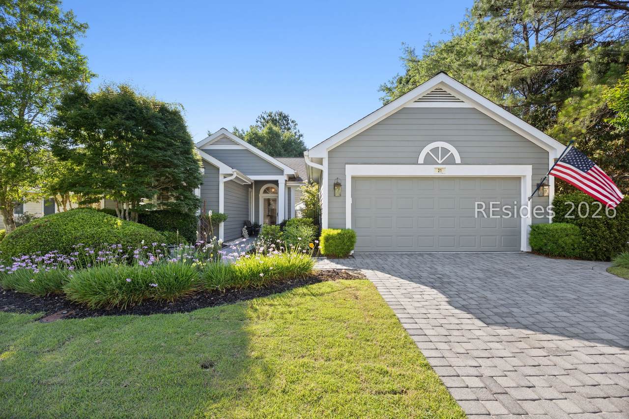 21 Raymond Road - Photo 1