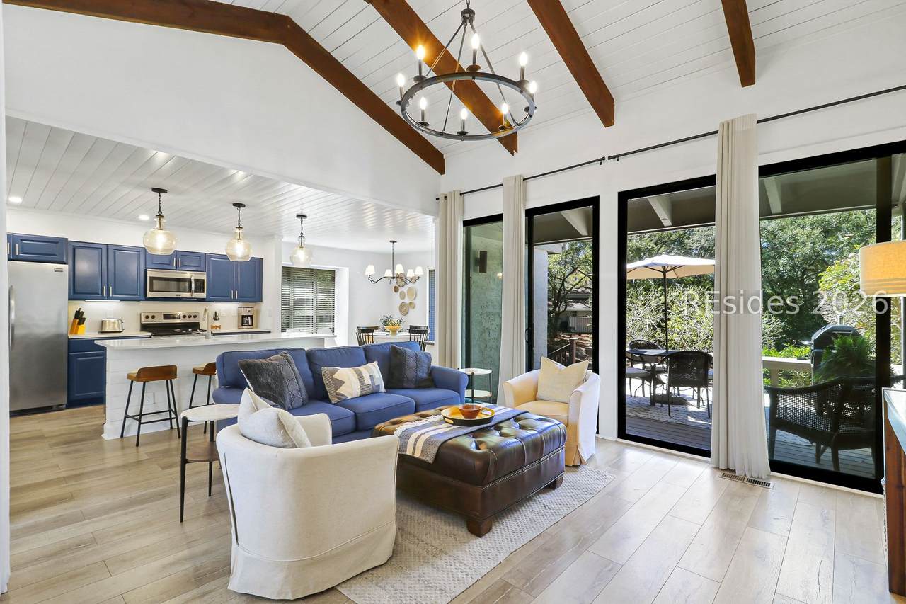 226 Sea Pines Drive - Photo 1