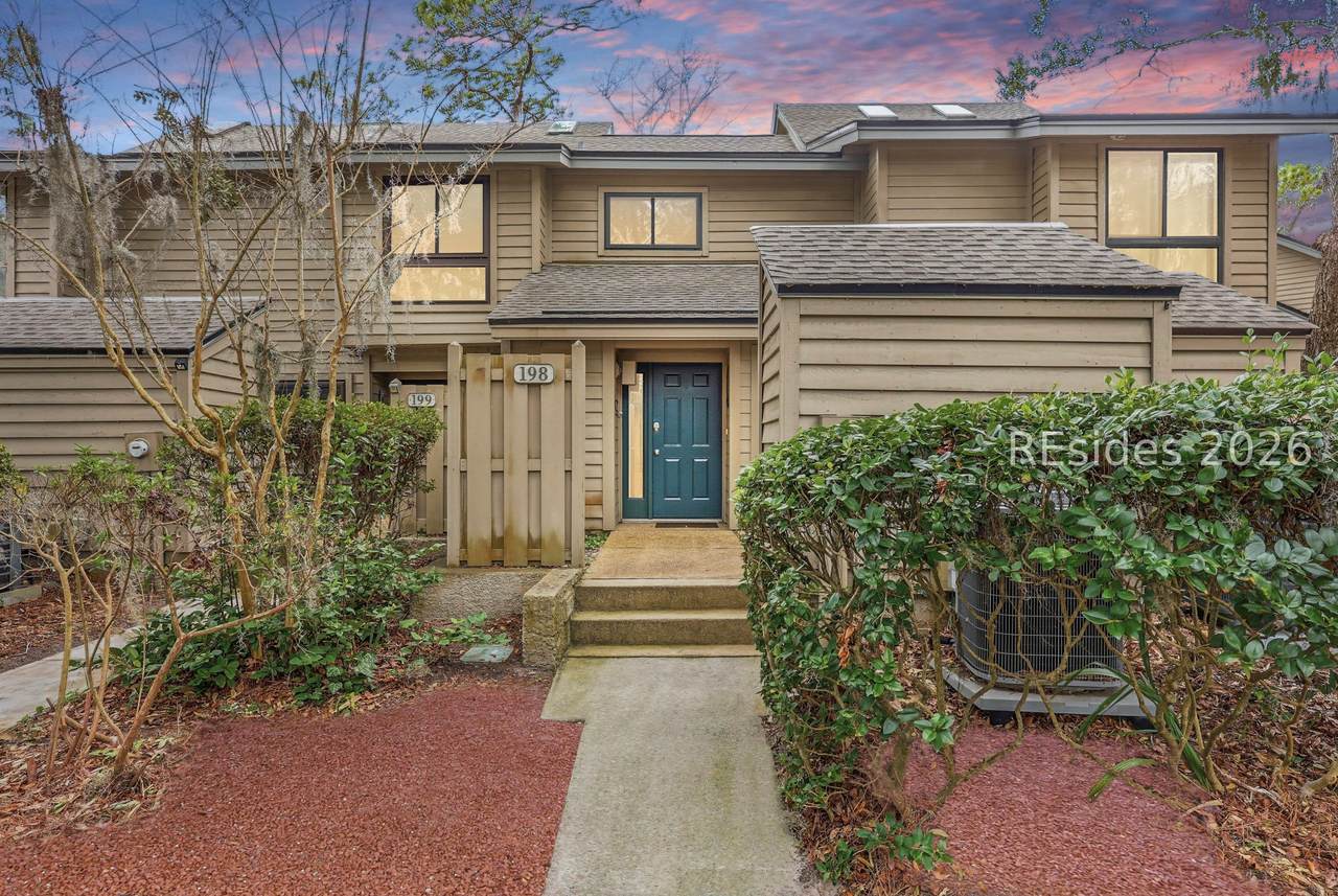 113 Shipyard Drive - Photo 1