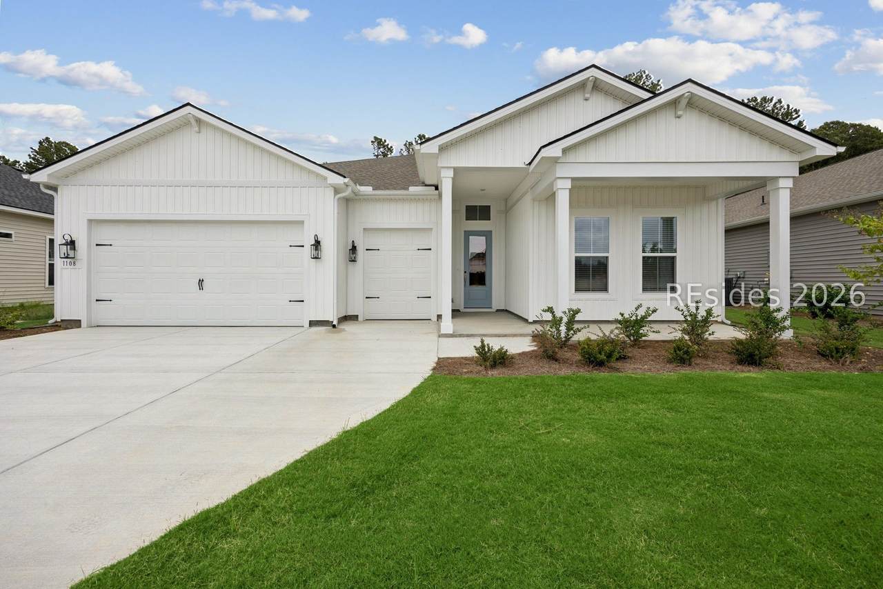 1108 White Water Drive - Photo 1