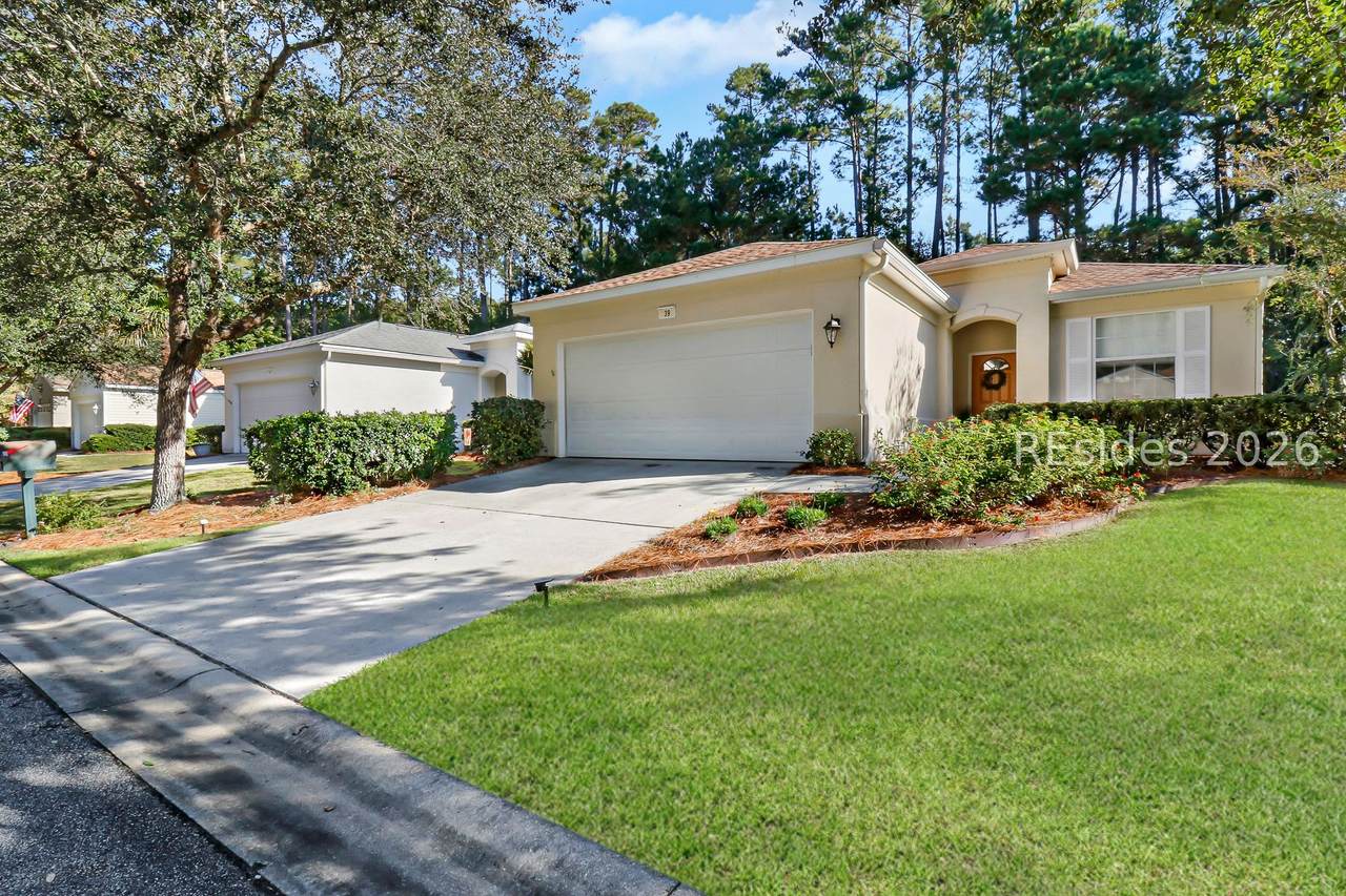 39 Andover Place - Photo 1