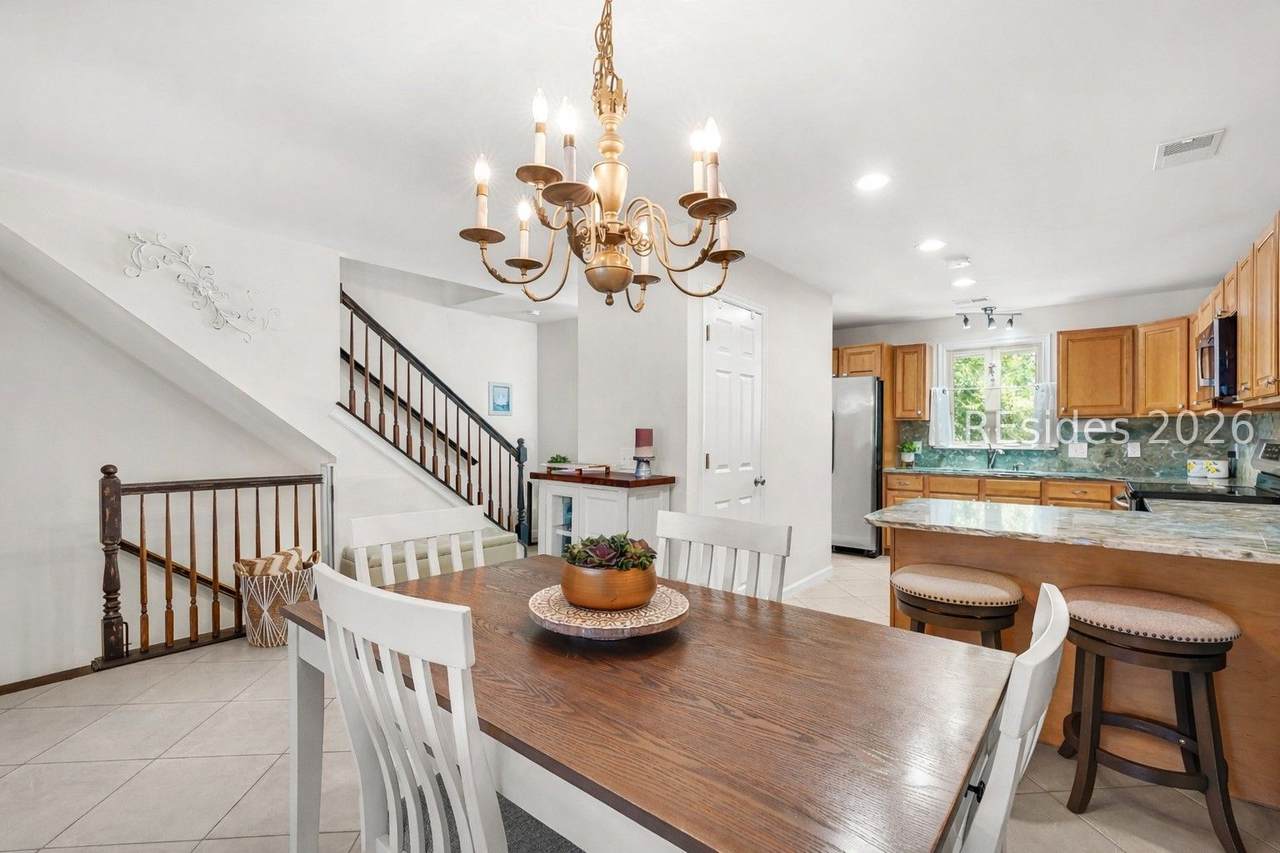 285 Ceasar Place - Photo 1