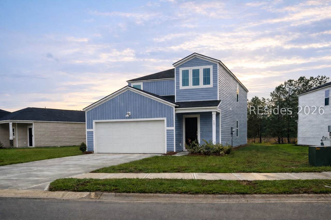 807 Crimson Pointe Drive - Photo 1