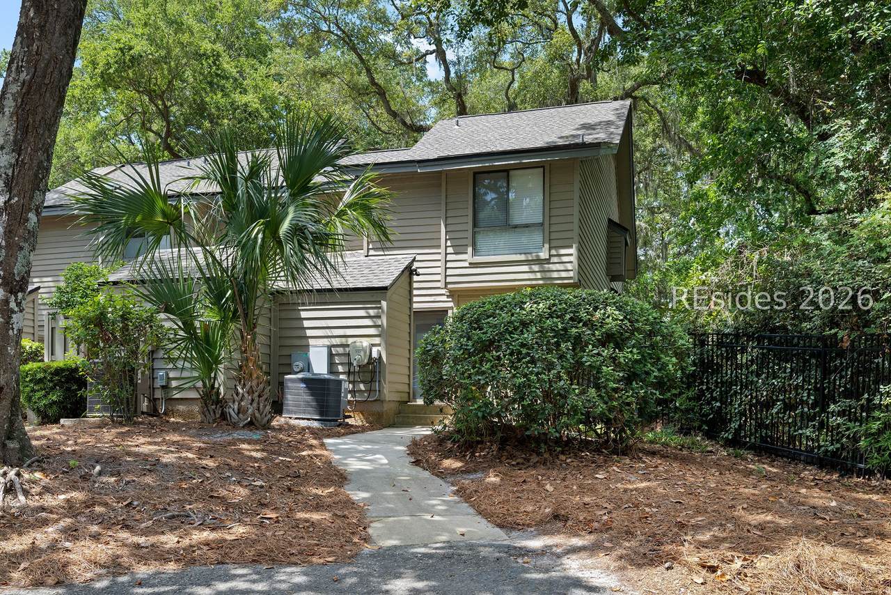 113 Shipyard Drive - Photo 1
