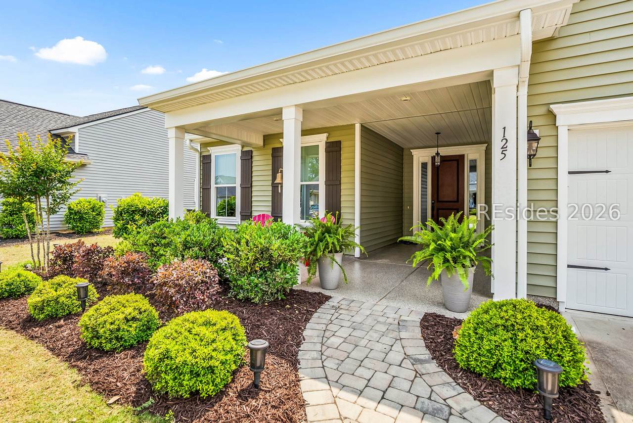 125 Carolina Oaks Avenue - Photo 1