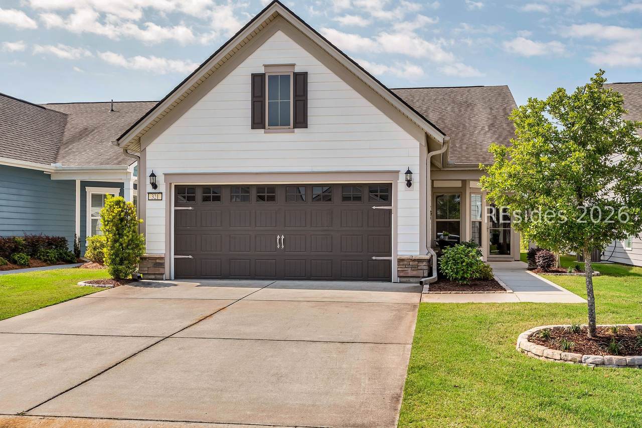 321 Turnberry Woods Drive - Photo 1