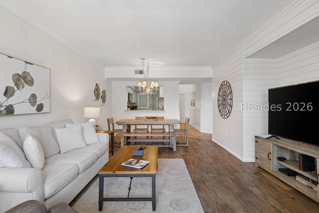 21 Forest Beach Drive - Photo 1