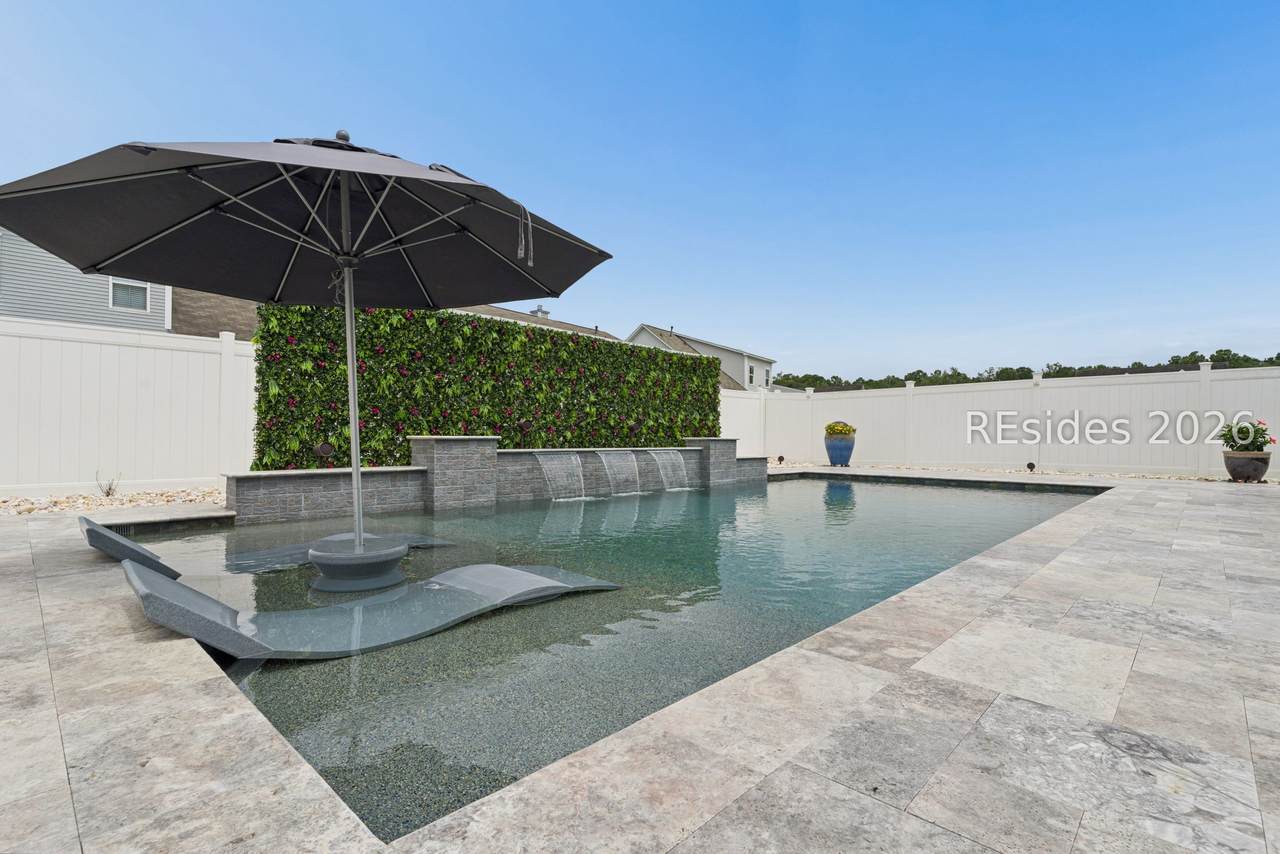 6 Benton Circle - Photo 1
