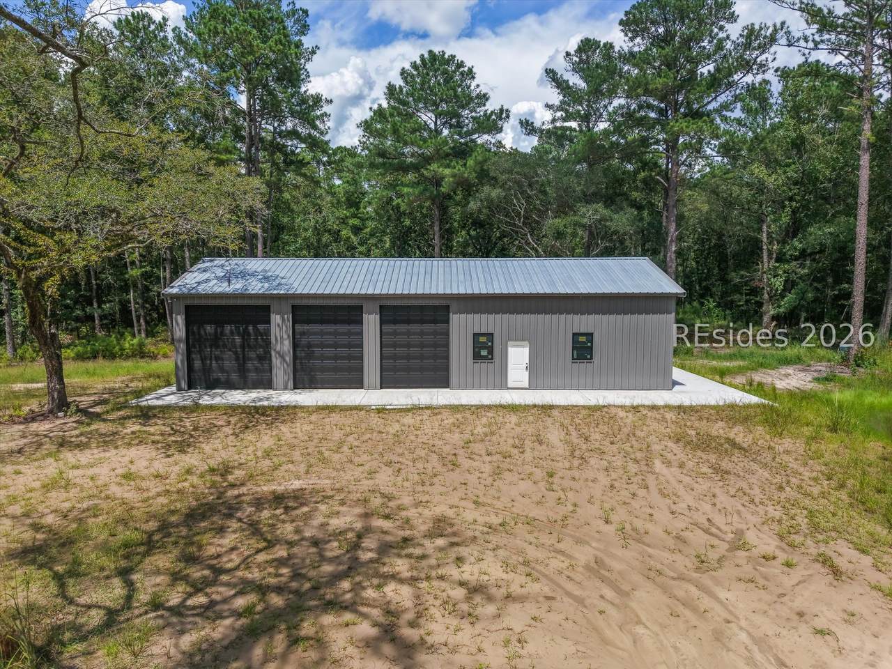 473 Green Place - Photo 1