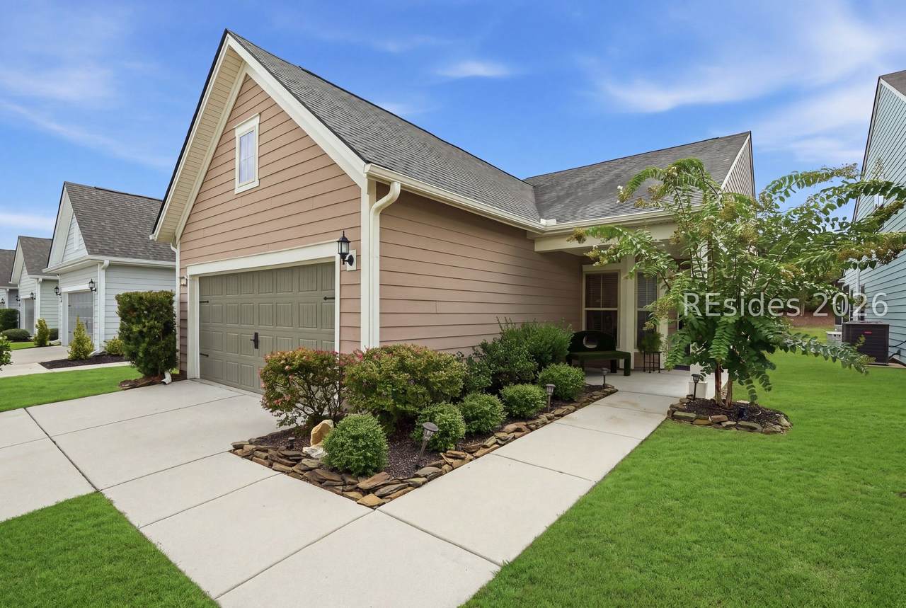 277 Turnberry Woods Drive - Photo 1