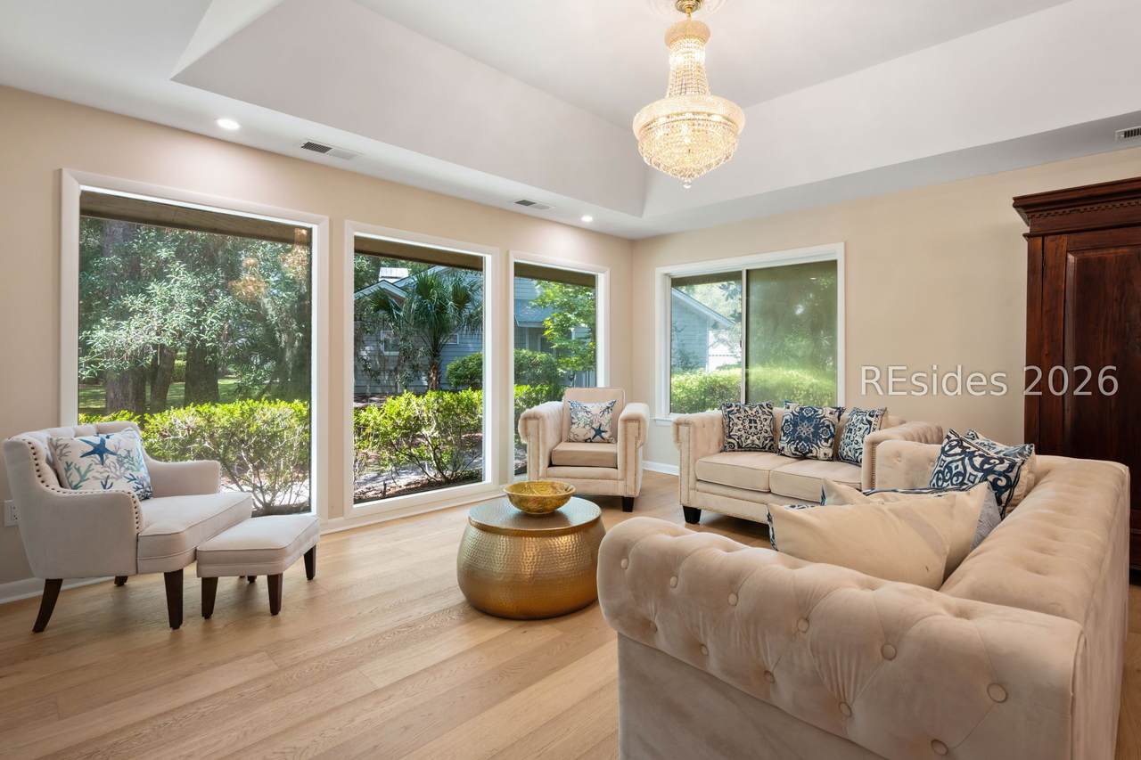 9 Shadewood Lane - Photo 1
