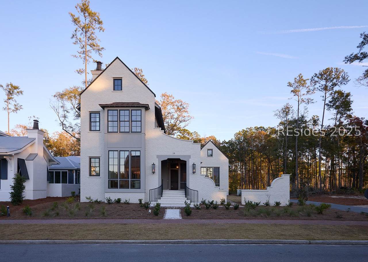 14 Lyonia Street - Photo 1