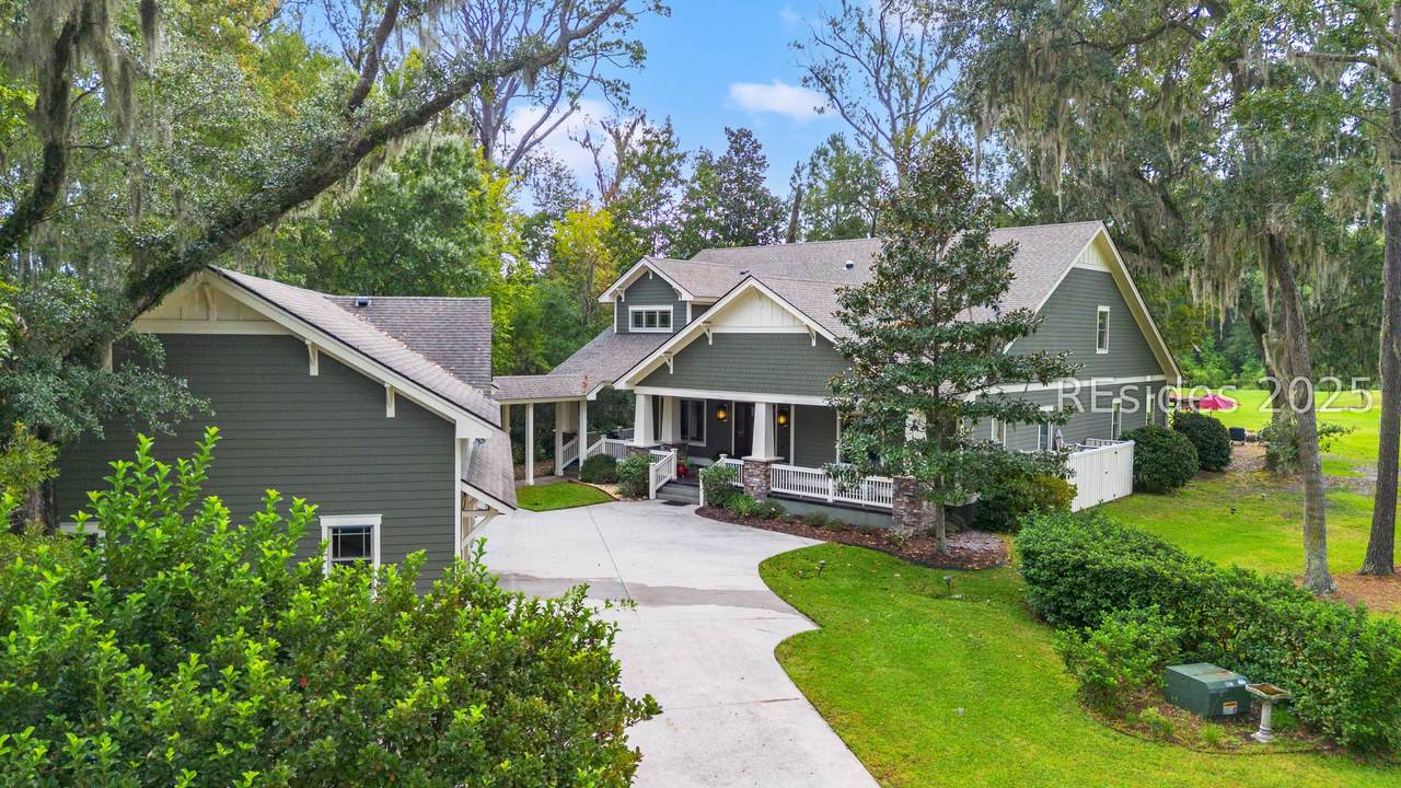 7 Normandy Circle - Photo 1