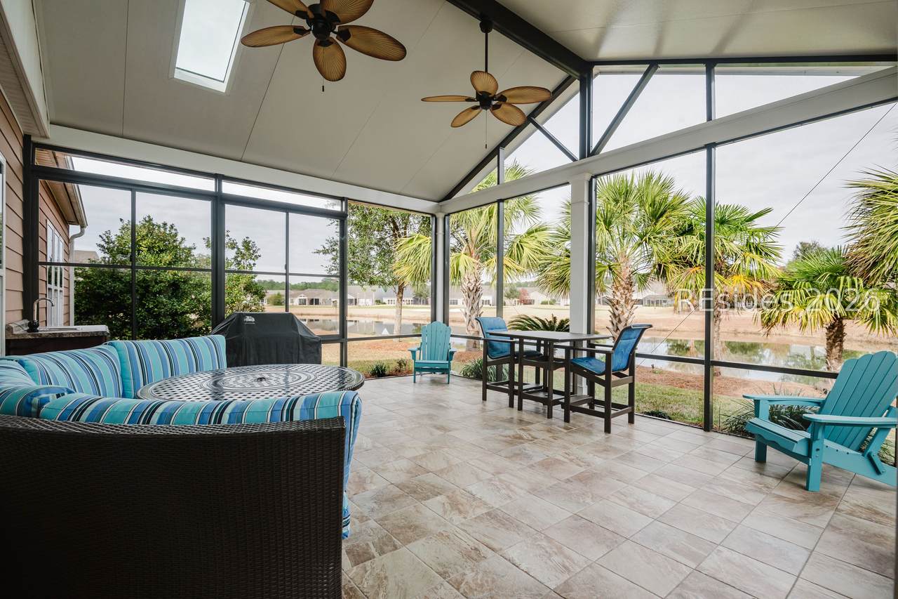 263 Maplemere Lane - Photo 1